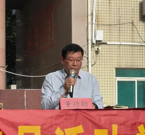 树文明新风  扬青春风采——郑州优胜实验中学举行文明礼貌月活动表彰大会