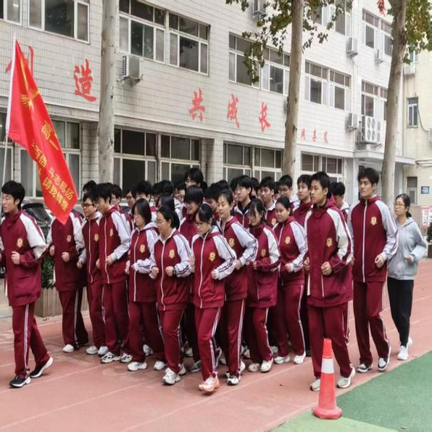 班级风采 │ 高二一班：莘莘学子展风华 熠熠一班绽异彩